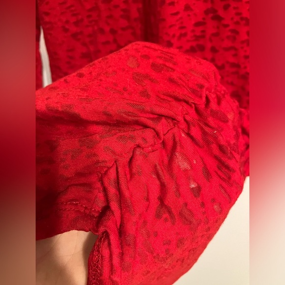 Motherhood Maternity Christmas Long sleeve Tee with side rouching medium - Picture 10 of 10